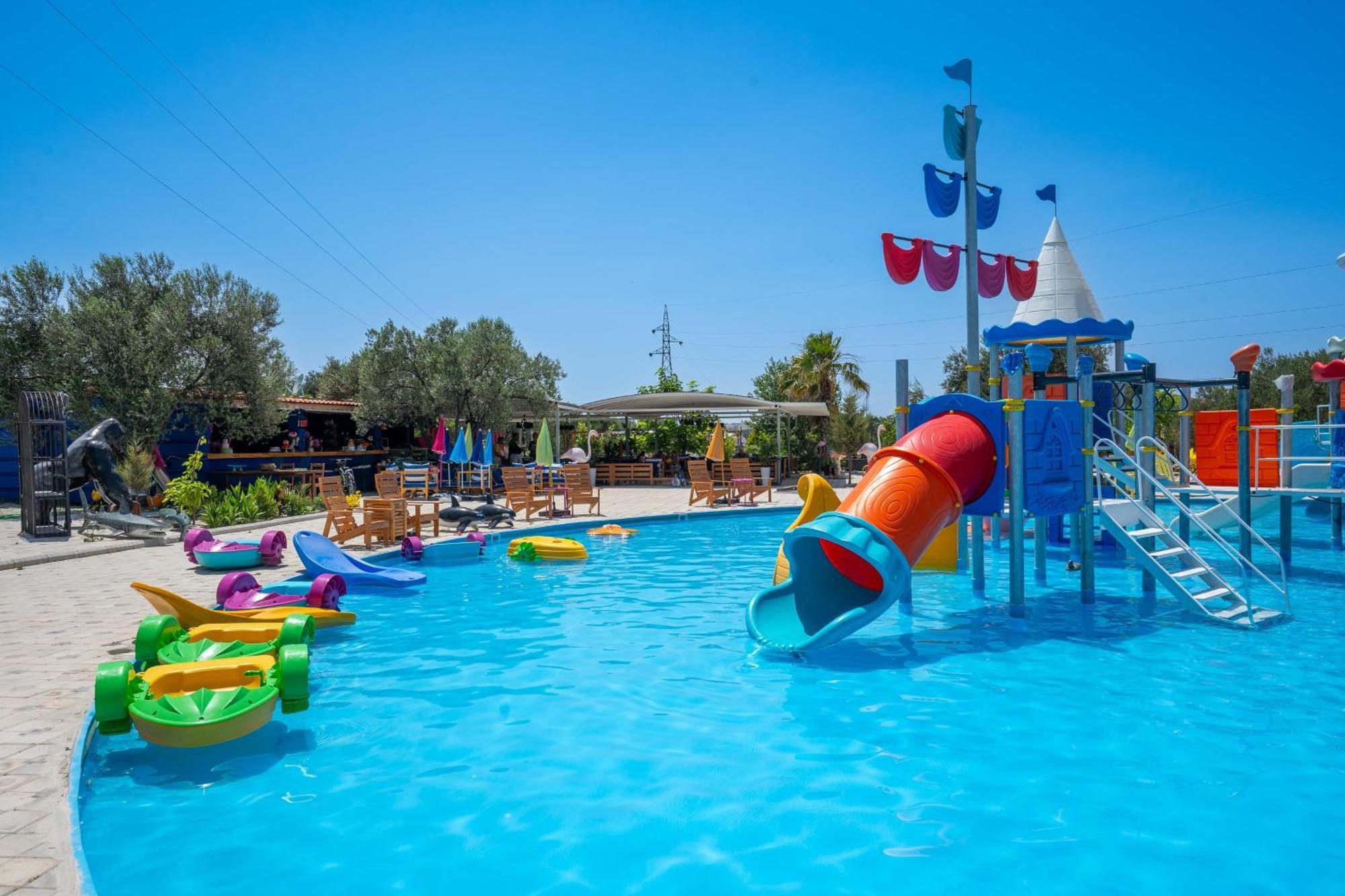Simlarda Country Club Ayvalik Villa ภายนอก รูปภาพ