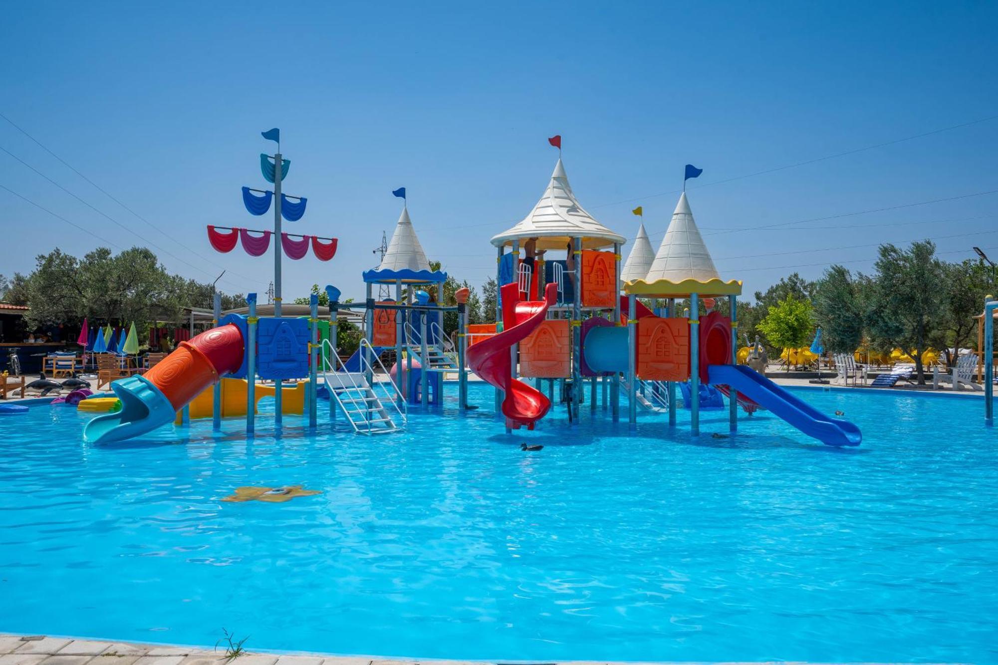 Simlarda Country Club Ayvalik Villa ภายนอก รูปภาพ
