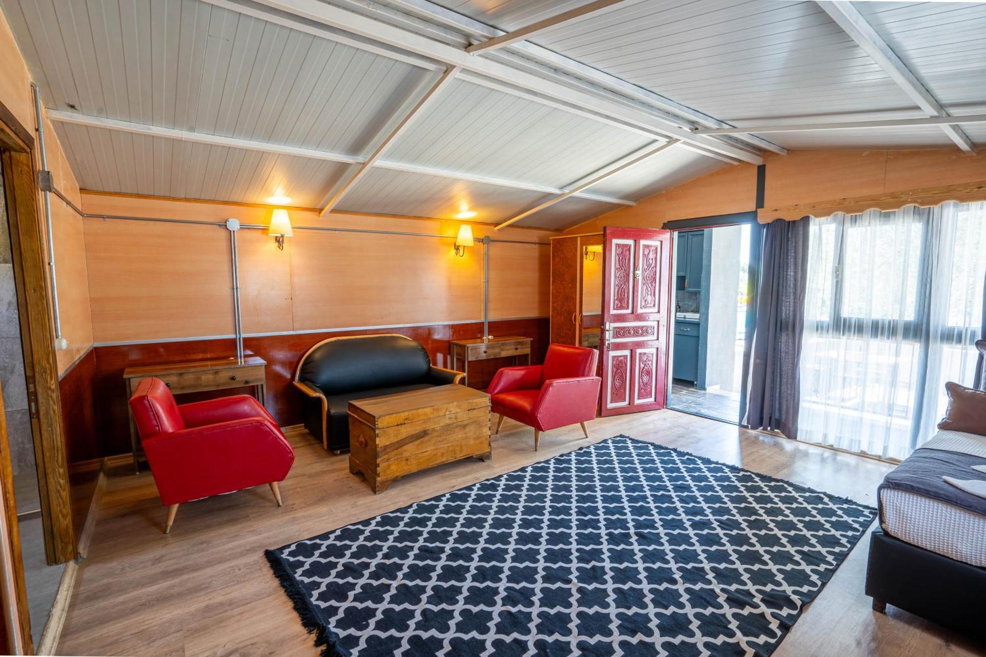 Simlarda Country Club Ayvalik Villa ภายนอก รูปภาพ